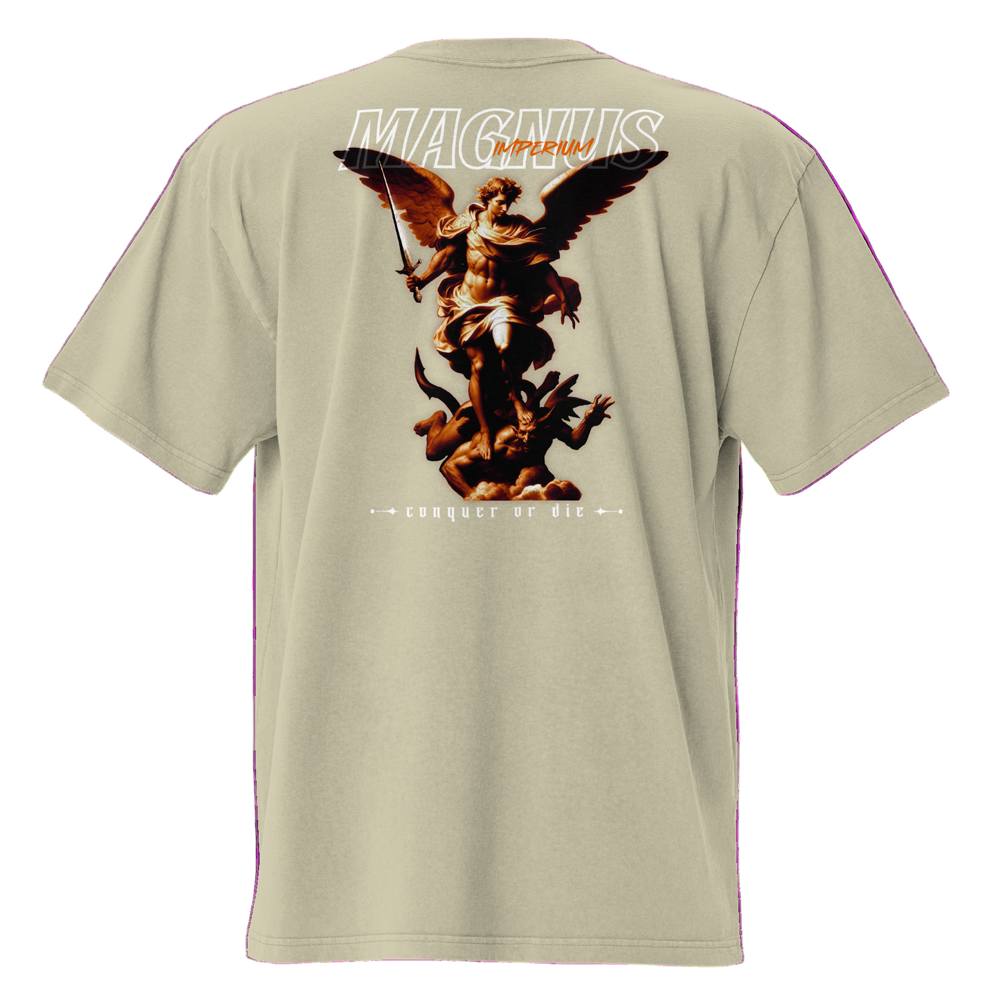 Camiseta oversize verde con diseño Conquer or Die en la espalda Magnus Imperium.