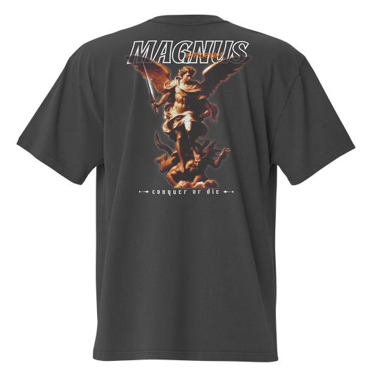 Camiseta oversize negra con diseño Conquer or Die en la espalda Magnus Imperium
